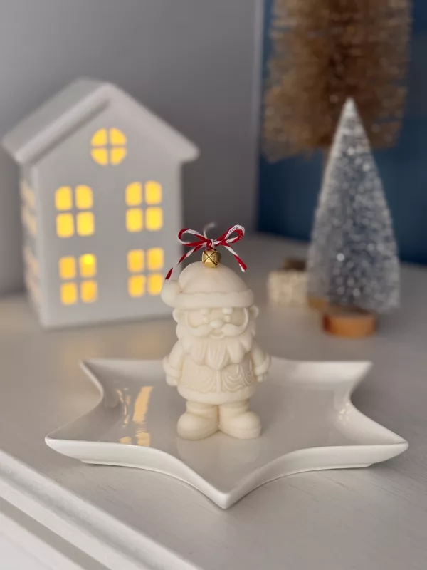 Świeca sojowa Mikołaj stojący