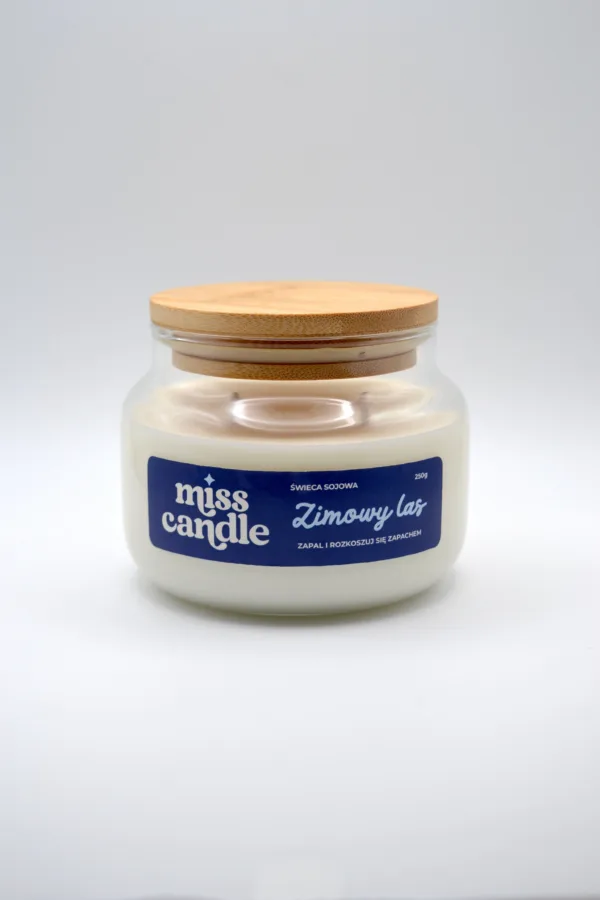 Świeca sojowa Zimowy las - dwuknotowa, 250g