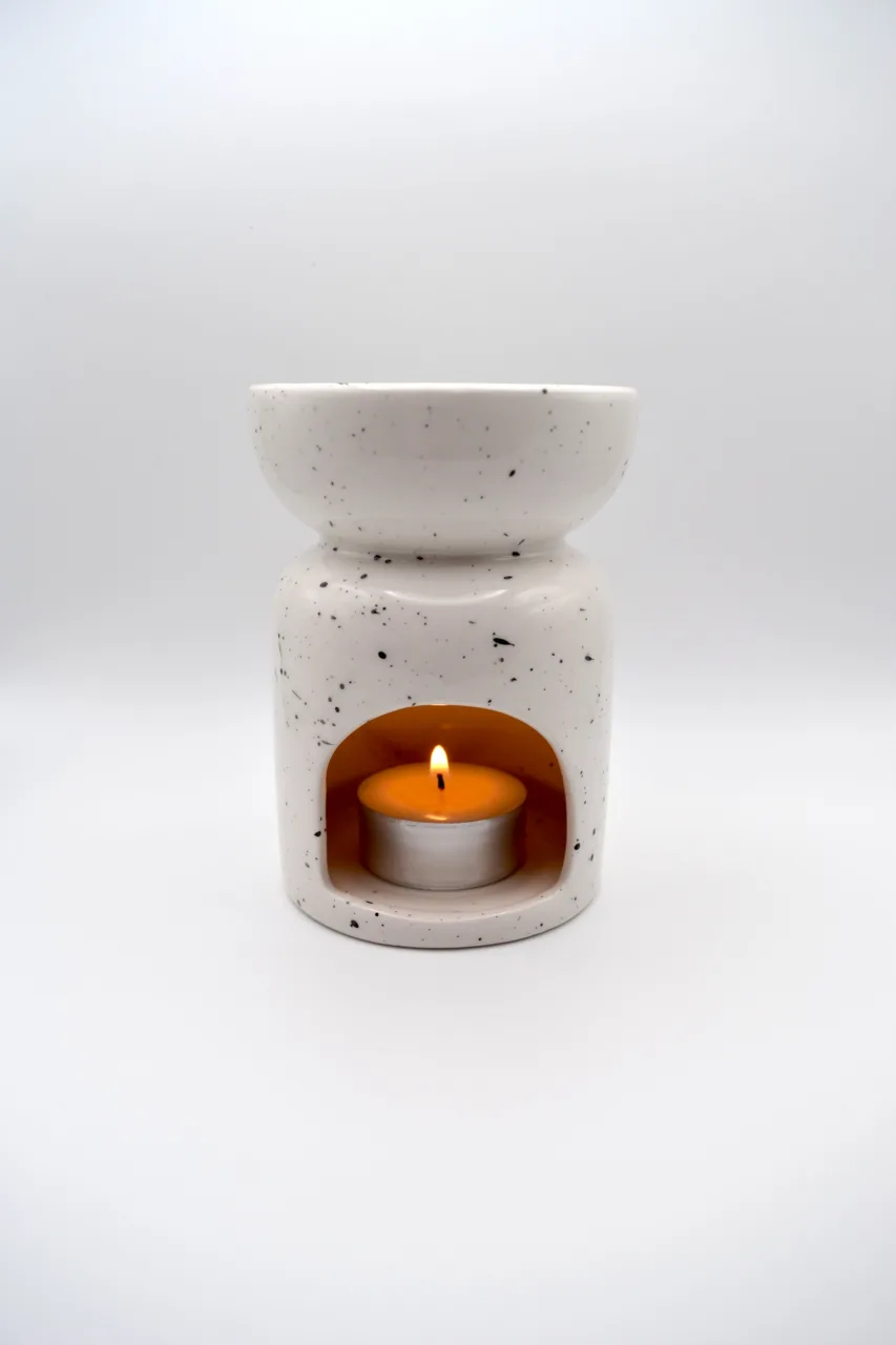 Kominek ceramiczny w kropeczki